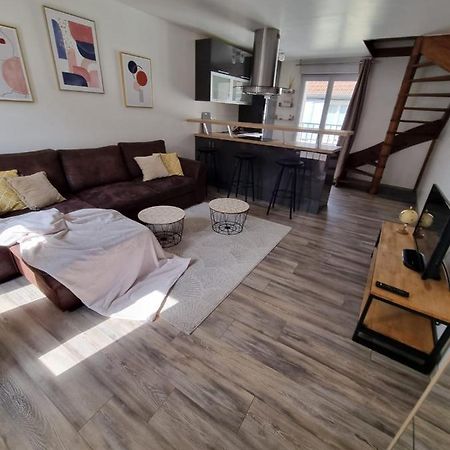 Duplex 40M2 Cocooning Coeur De Ville Avec Parking Neauphle-le-Chateau Экстерьер фото